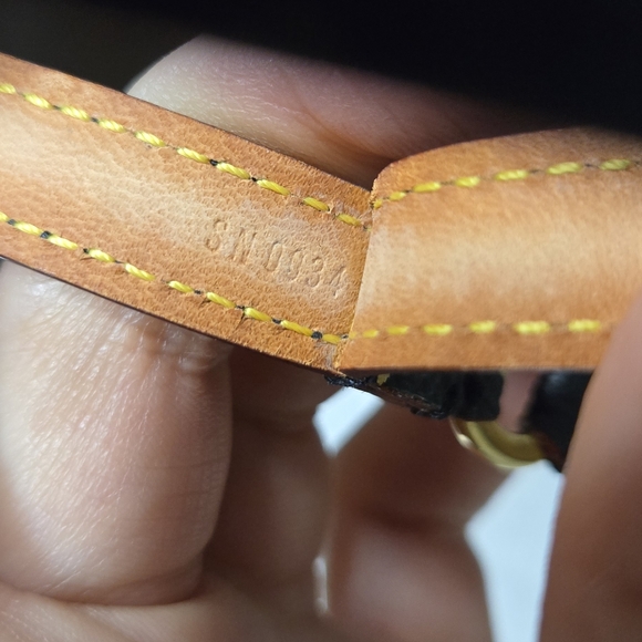 Louis Vuitton Murakami Multicolor Monogram Phone Strap - Picture 6 of 7